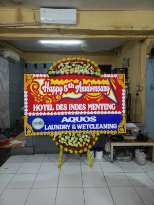 Papan Bunga di Mejobo