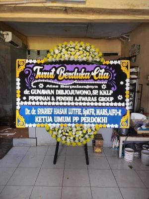 Papan Bunga di Mejobo